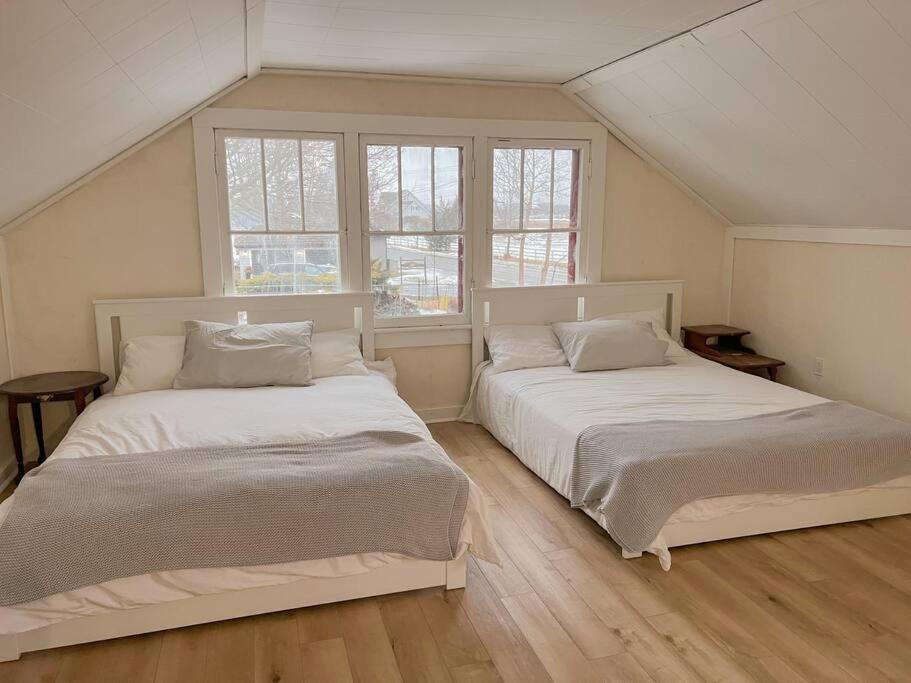 Beach House In Niagara Wainfleet Esterno foto